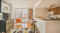 Building Photo - 475 9th Ave