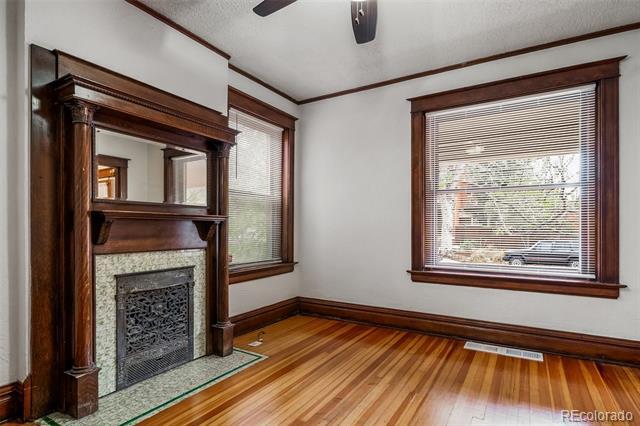 Building Photo - 1214 E 10th Ave