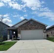 Building Photo - 711 Caraway Dr