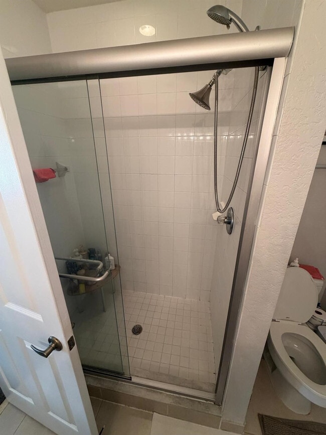 Building Photo - 7401 Palomino Dr