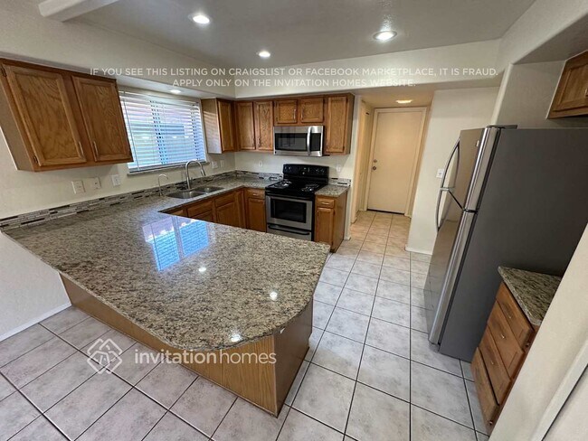 Building Photo - 4530 E Bannock St