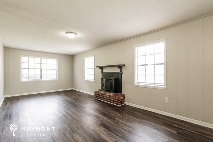 Building Photo - 3476 Postell Dr