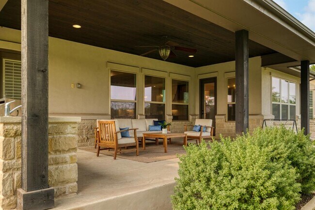 Building Photo - 308 Aldea Cove