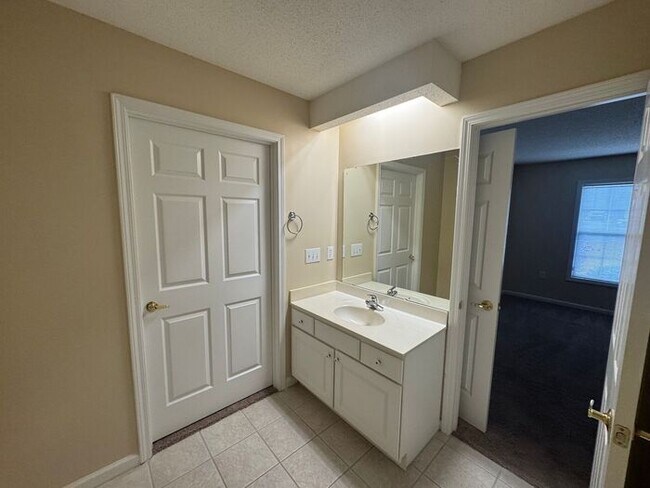 Building Photo - Avera - Breckenridge