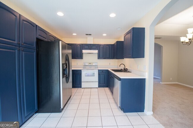 Building Photo - 81 Retreat Pl