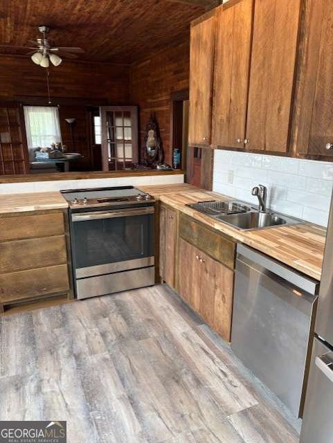 Building Photo - 80 N Bell St