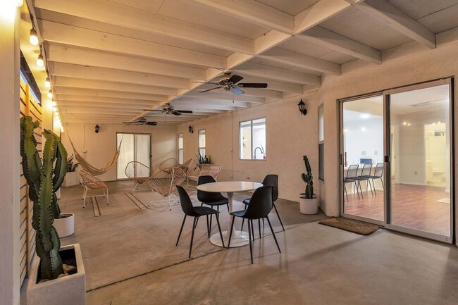 Building Photo - A Fully Furnished 3 Bedroom With Desert Mo...