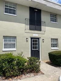 Building Photo - 2 Bedroom 2 Bathroom Condo in The Villas of Orlando