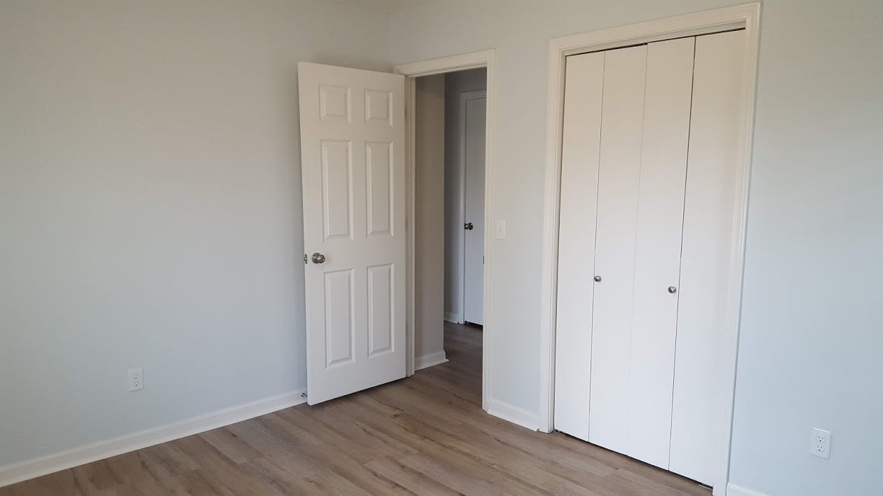 Building Photo - 5573 Sandy Trace Dr.