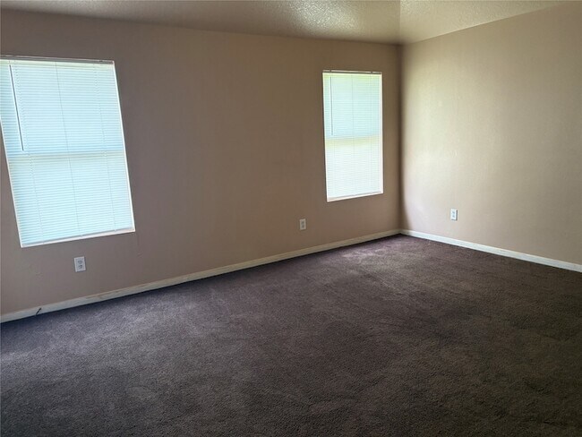 Building Photo - 1410 Seafield Dr