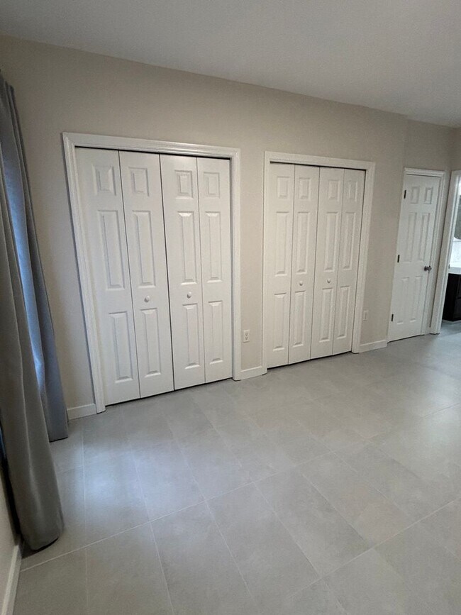 Building Photo - A MUST SEE THREE BEDROOM DUPLEX