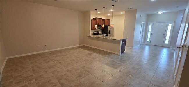 Building Photo - 13827 River Fish Ct