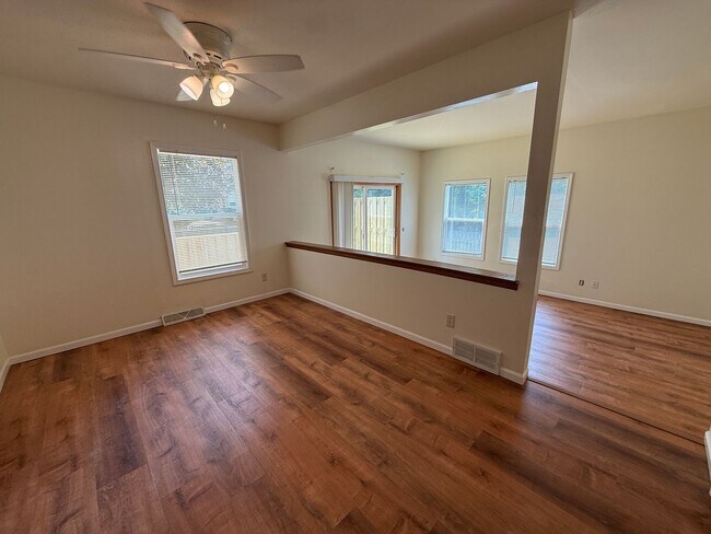 Building Photo - 3 Westbrook Cir