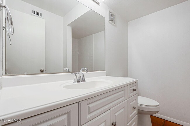 Building Photo - 252 Shadow Mountain Dr