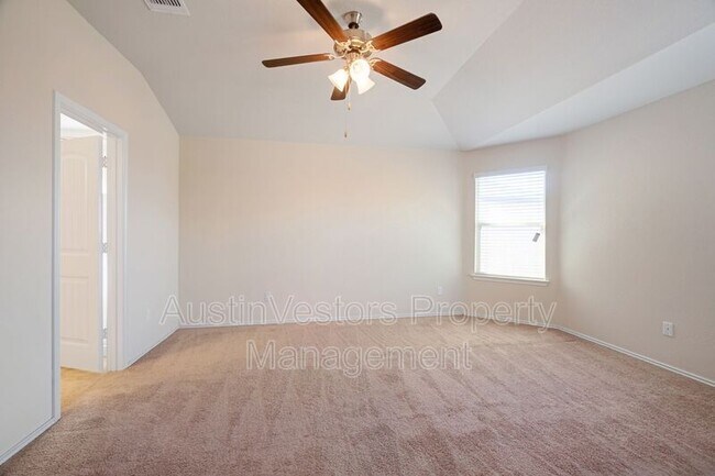 Building Photo - 129 Plata Ln