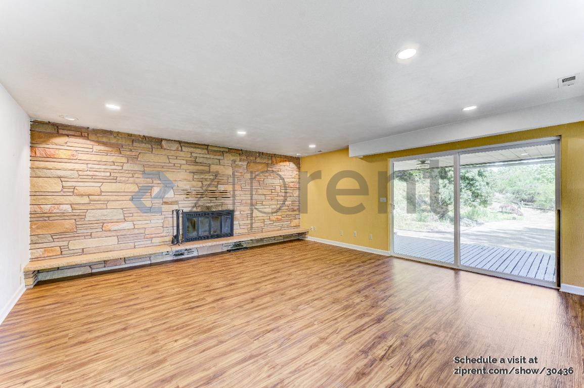 Building Photo - 1168 NW Sunlit Ln