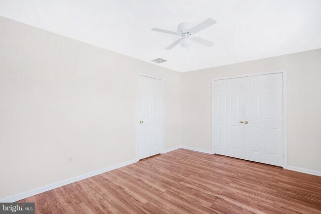 Building Photo - 16 High Meadows Dr