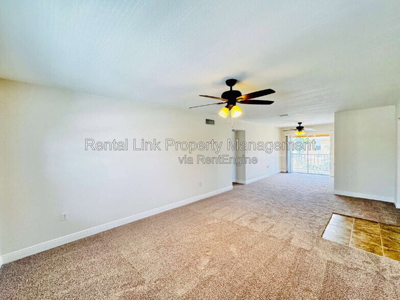 Building Photo - 12664 Kenwood Ln