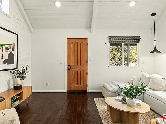 Building Photo - 3012 Bentley Ct