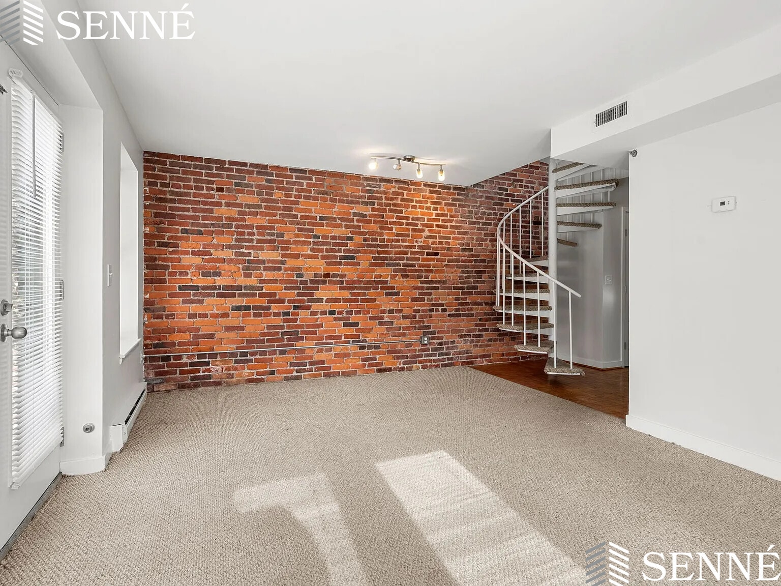 Building Photo - 71 Fulkerson St