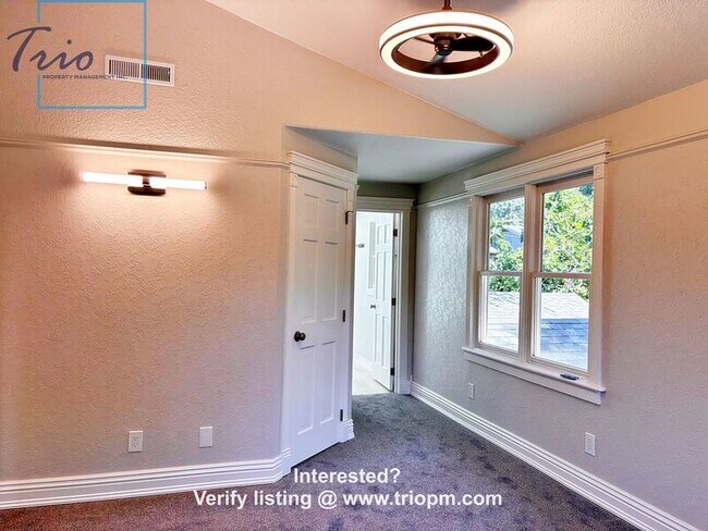 Building Photo - 2693 Chula Vista Blvd