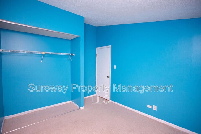 Building Photo - 38 Dorchester Cir