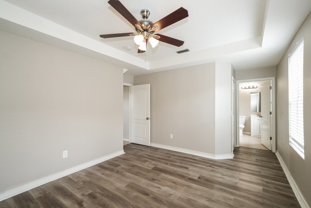 Building Photo - 10430 Blackmore Dr