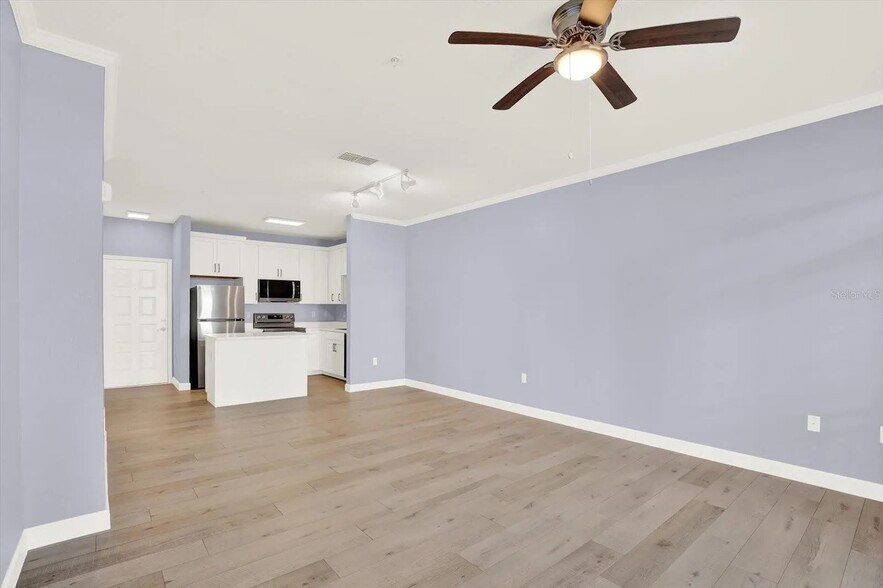 Building Photo - 4221 W Spruce St