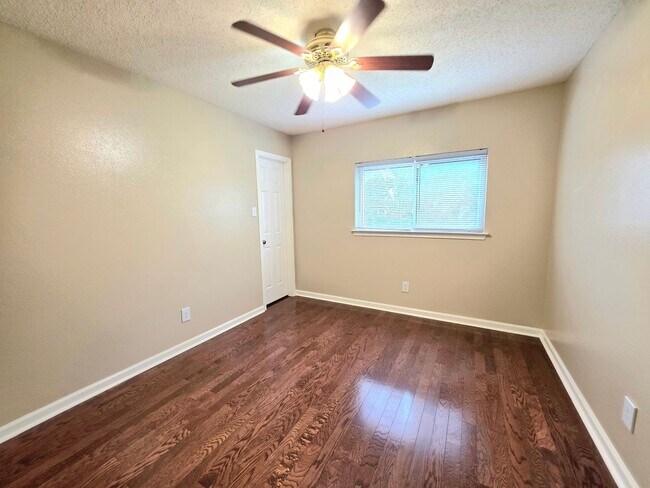 Building Photo - 1407 Blackbridge