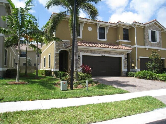 Primary Photo - 9624 Waterview Way