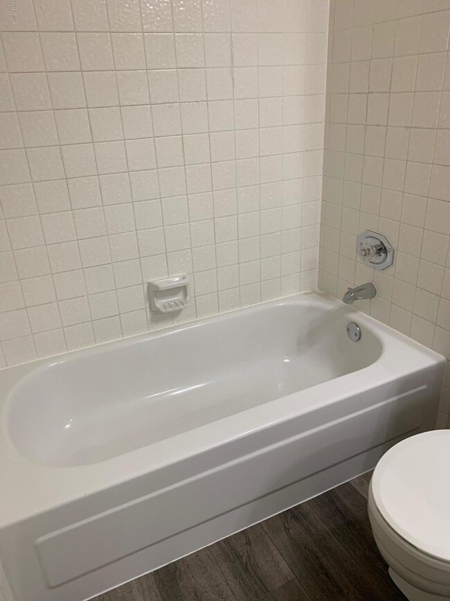 Building Photo - 4114 E Union Hills Dr