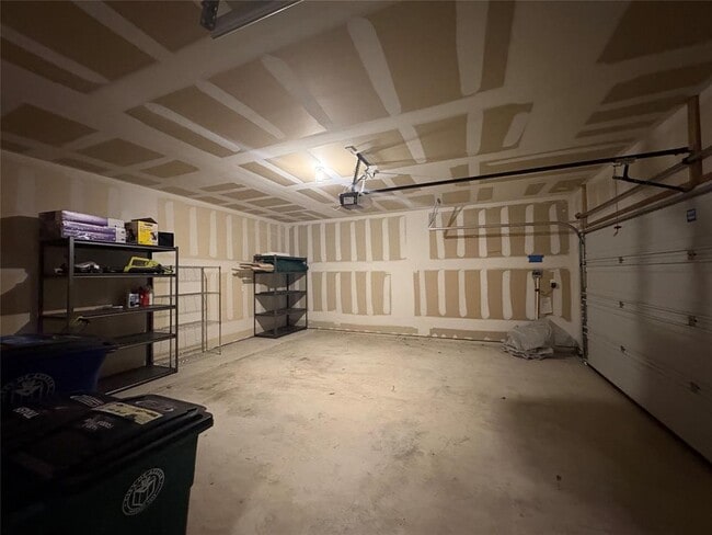 Building Photo - 9200 Margaret Jewel Ln