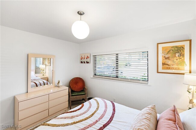 Building Photo - 2918 Poplar St