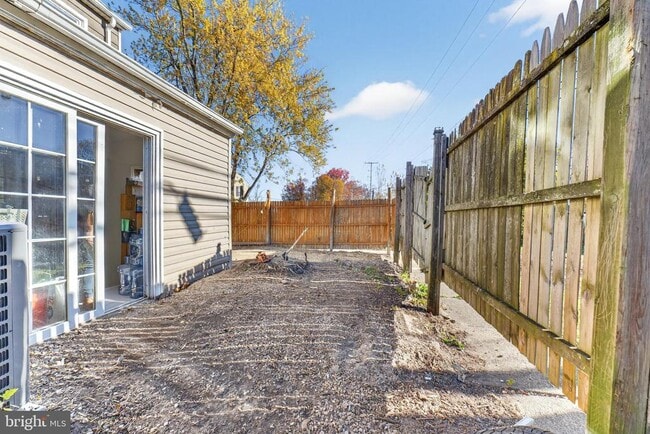 Building Photo - 19 Congress Ct