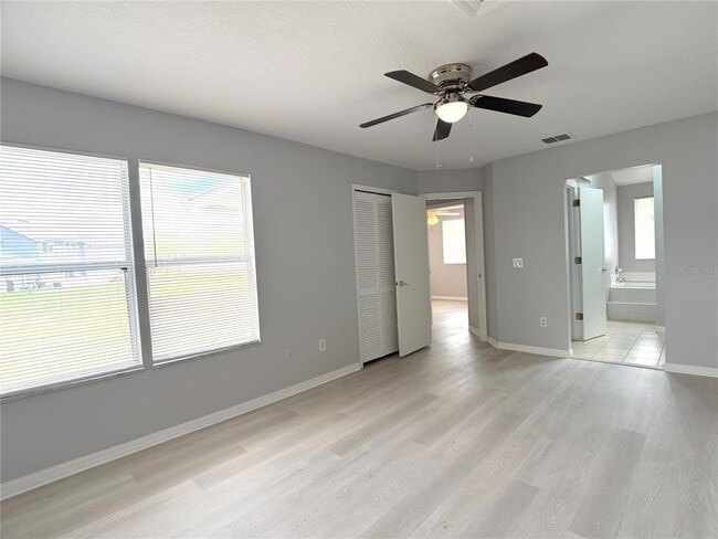 Building Photo - 306 Mango Dr