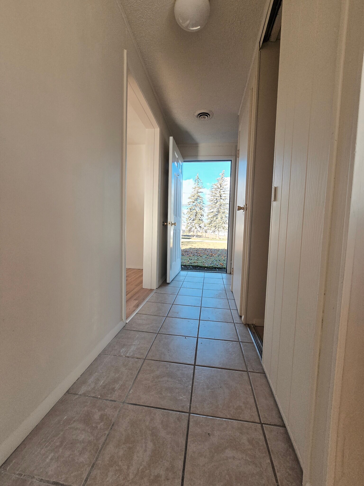 Building Photo - 168 Sackett Rd