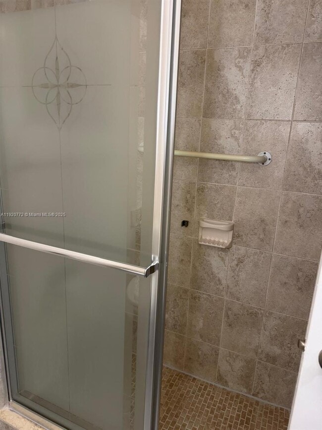 Building Photo - 410 SE 2nd St