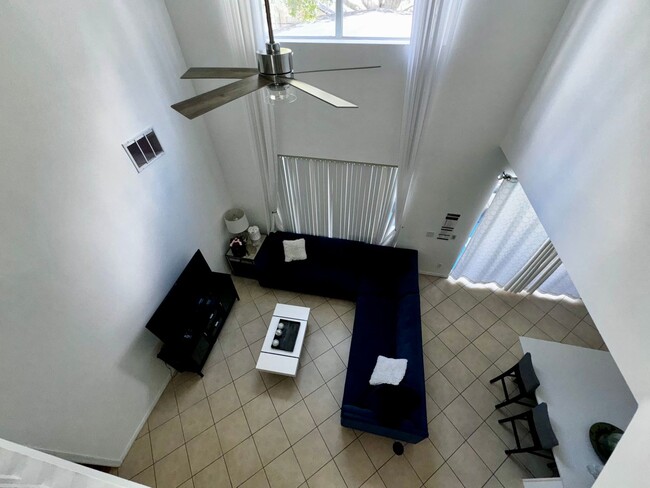 Building Photo - STUNNING Emerald Island Resort 5 bedroom 4...