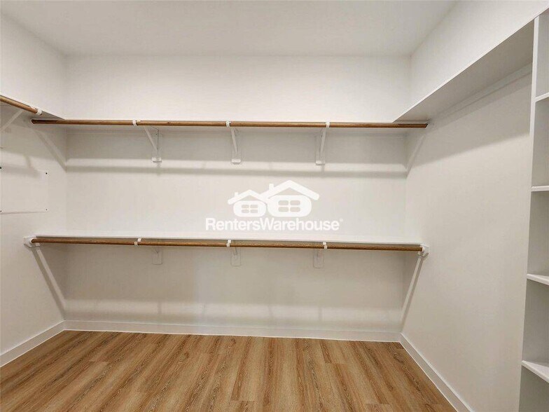 Building Photo - 7817 Beckley St