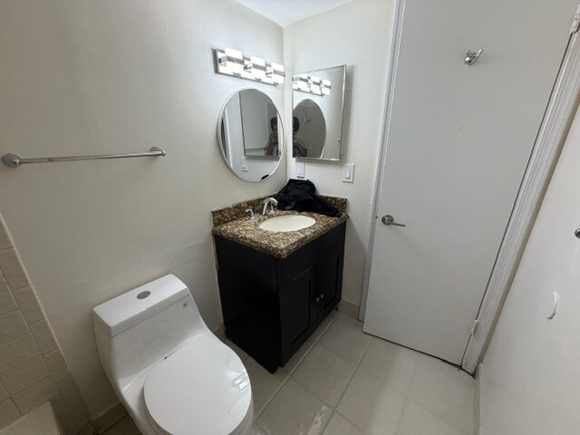Master Bath - 819 Twin Lakes Dr