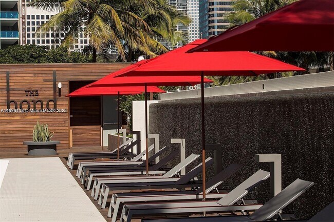 Building Photo - 1080 Brickell Ave