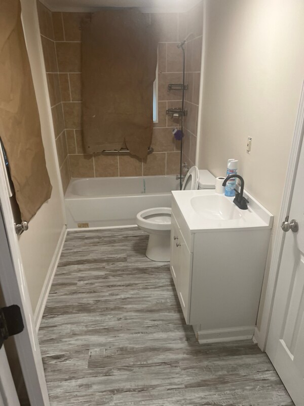 Building Photo - 115 Gates St