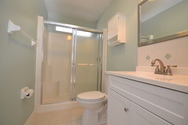 Building Photo - Gorgeous Upgrades!! St. Augustine Beach 2/...