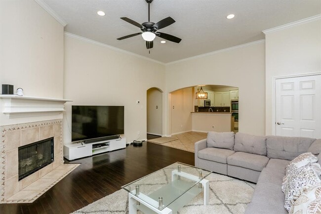 Building Photo - 2611 Oxhill Ct