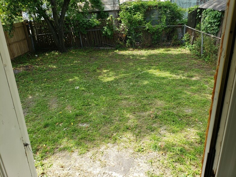 Back yard view from back door - 43 Lissner Ave