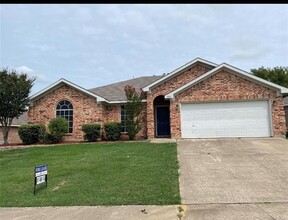 Building Photo - 7933 Mourning Dove Dr