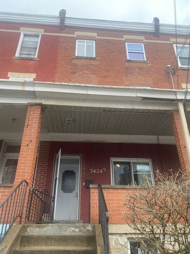 Building Photo - 3424 1/2 Ward St