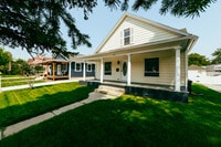 Building Photo - 317 W Brundage St