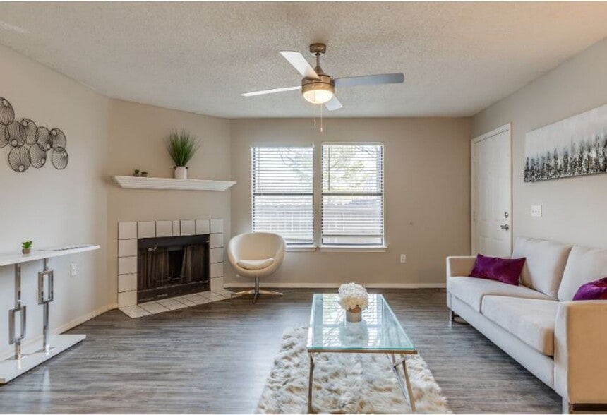 Interior Photo - 12th and Renaissance Apartments