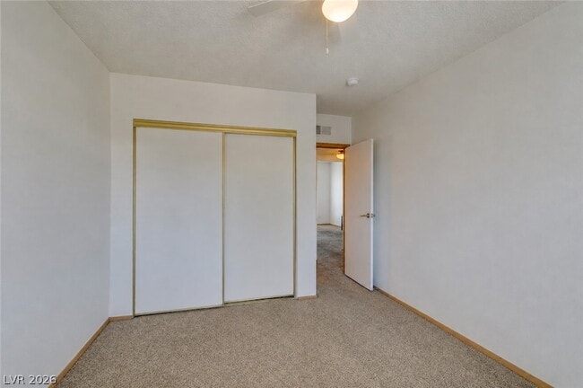 Building Photo - 525 Fir St